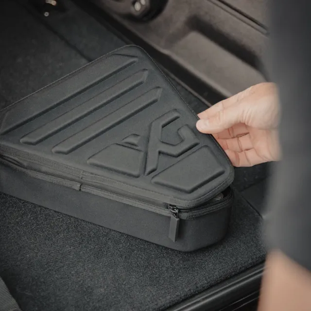 Etui XG Cargo Mini Travel Case do torby Gama – lewe
